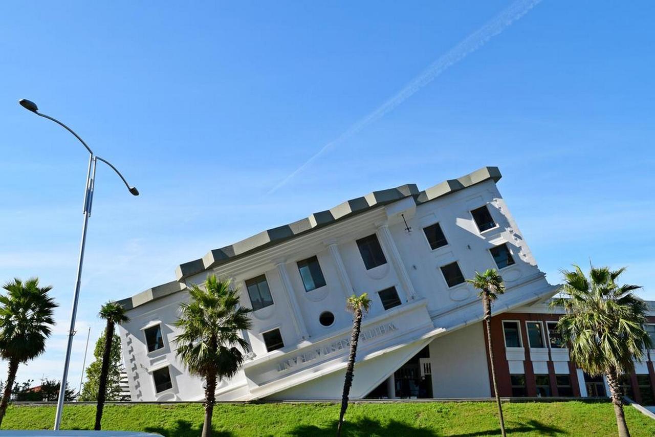 Aparthotel Selfie Batumi Exterior foto